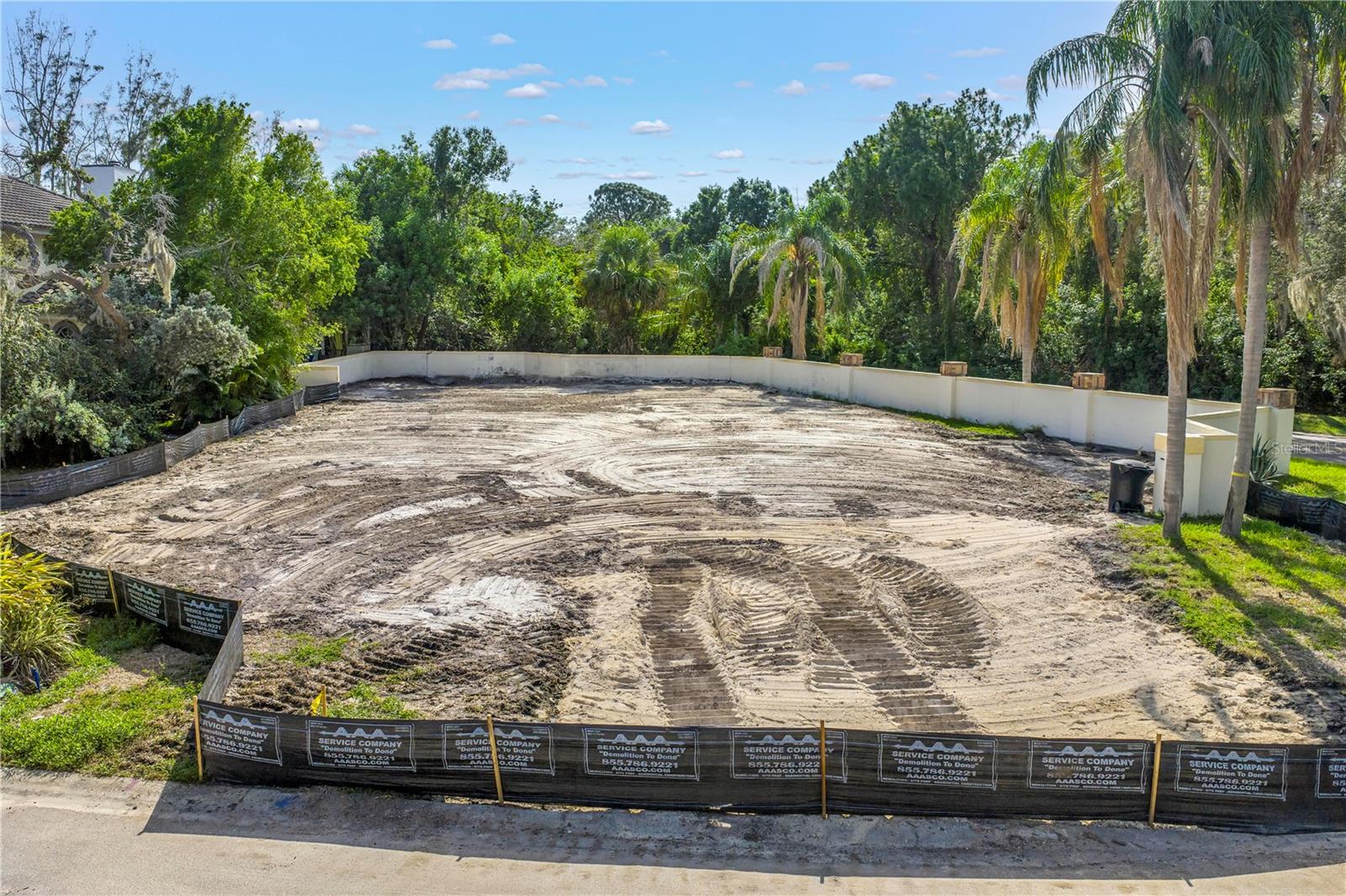 PLACIDO BAYOU - Land