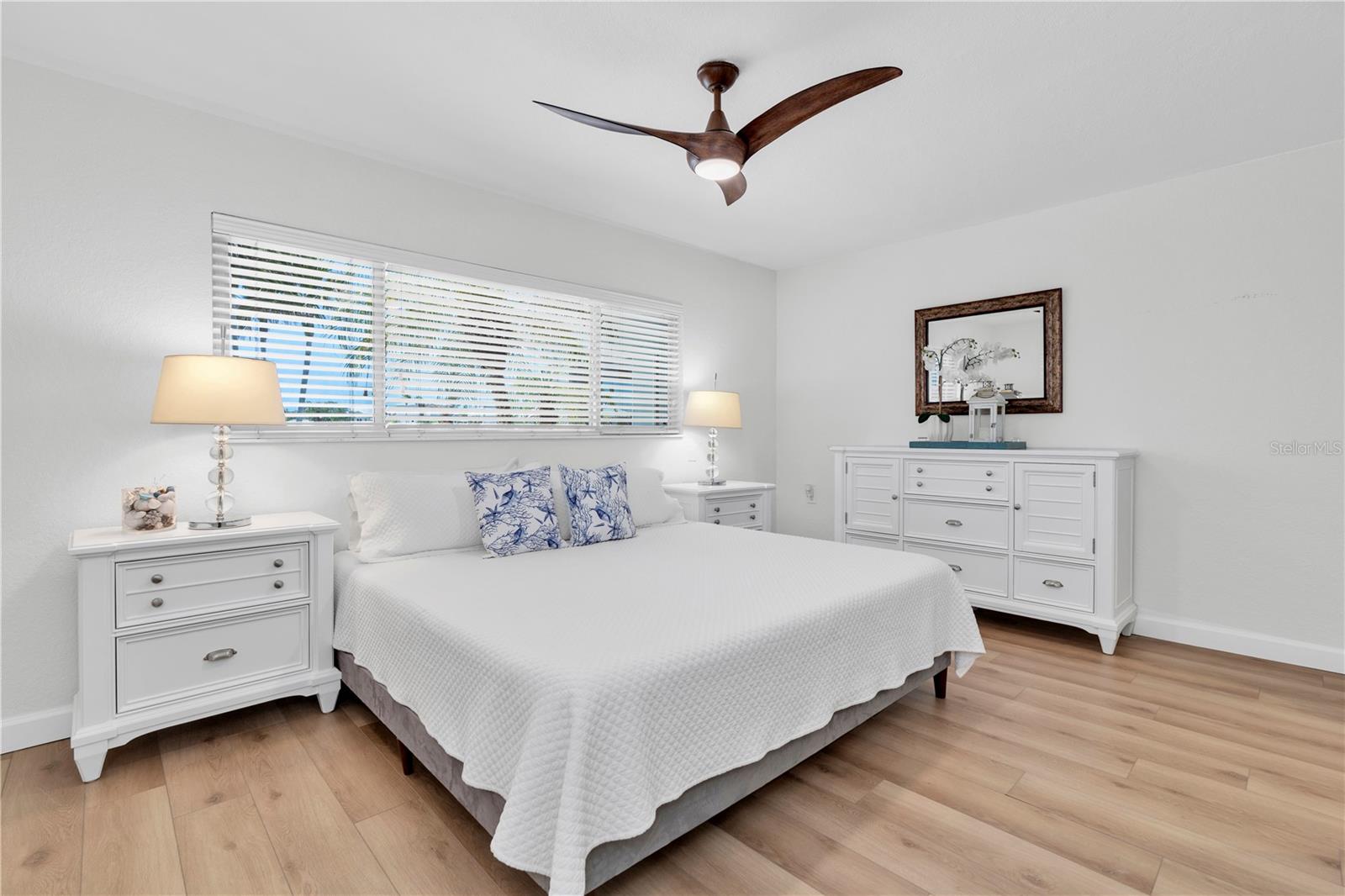 ST PETERSBURG BEACH NORTH UNIT 8 - Residential