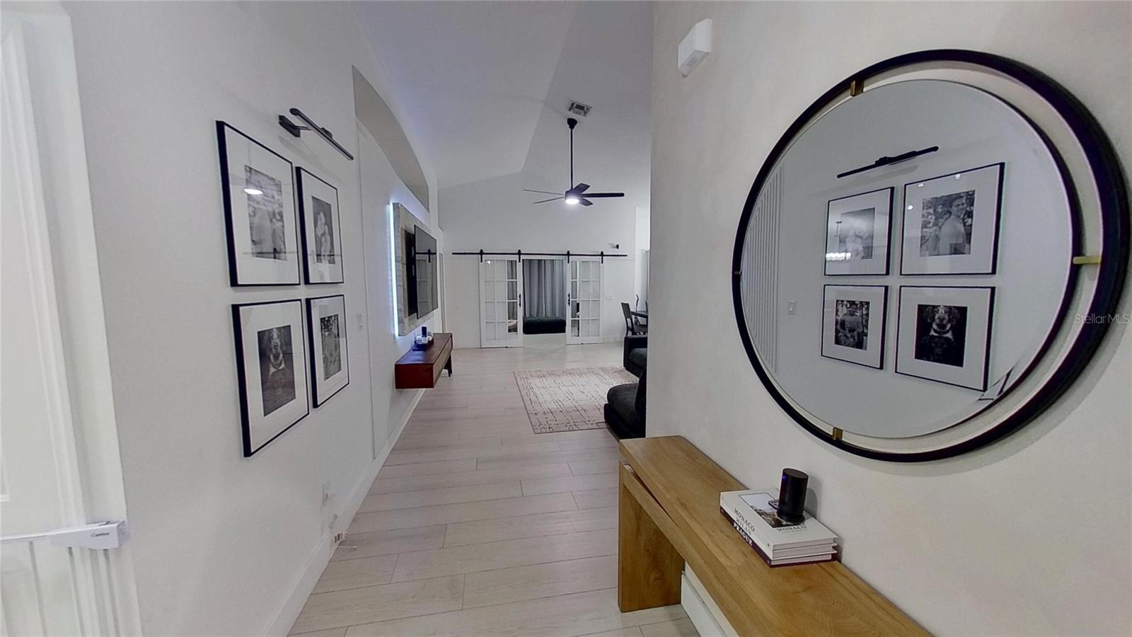 COUNTRY CLUB PARK - Residential