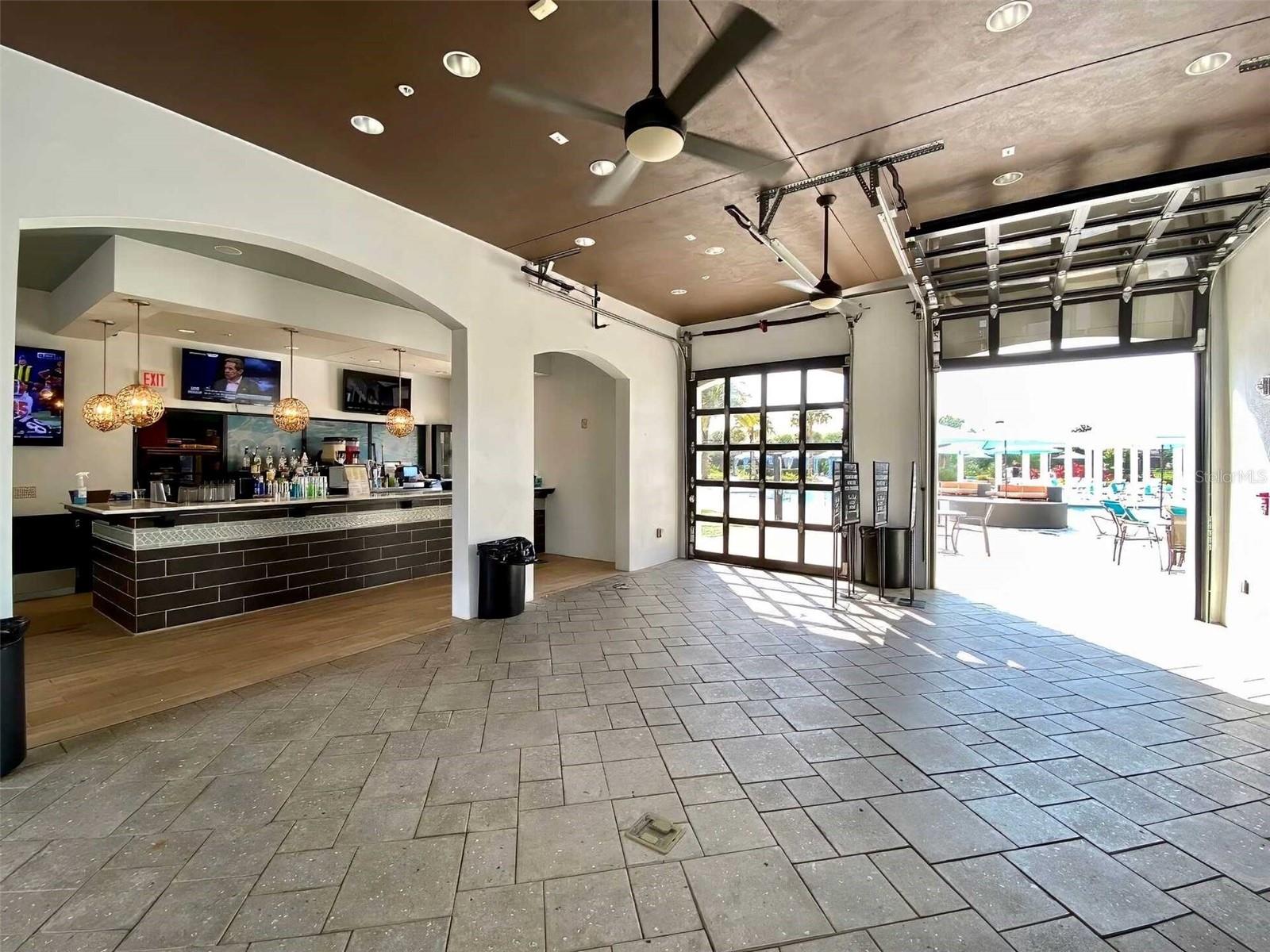 WINDSOR AT WESTSIDE - Residential