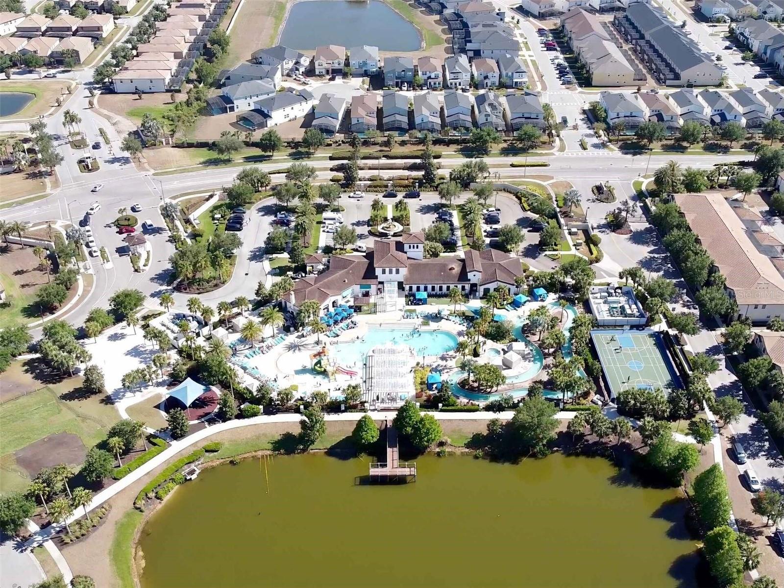 WINDSOR AT WESTSIDE - Residential