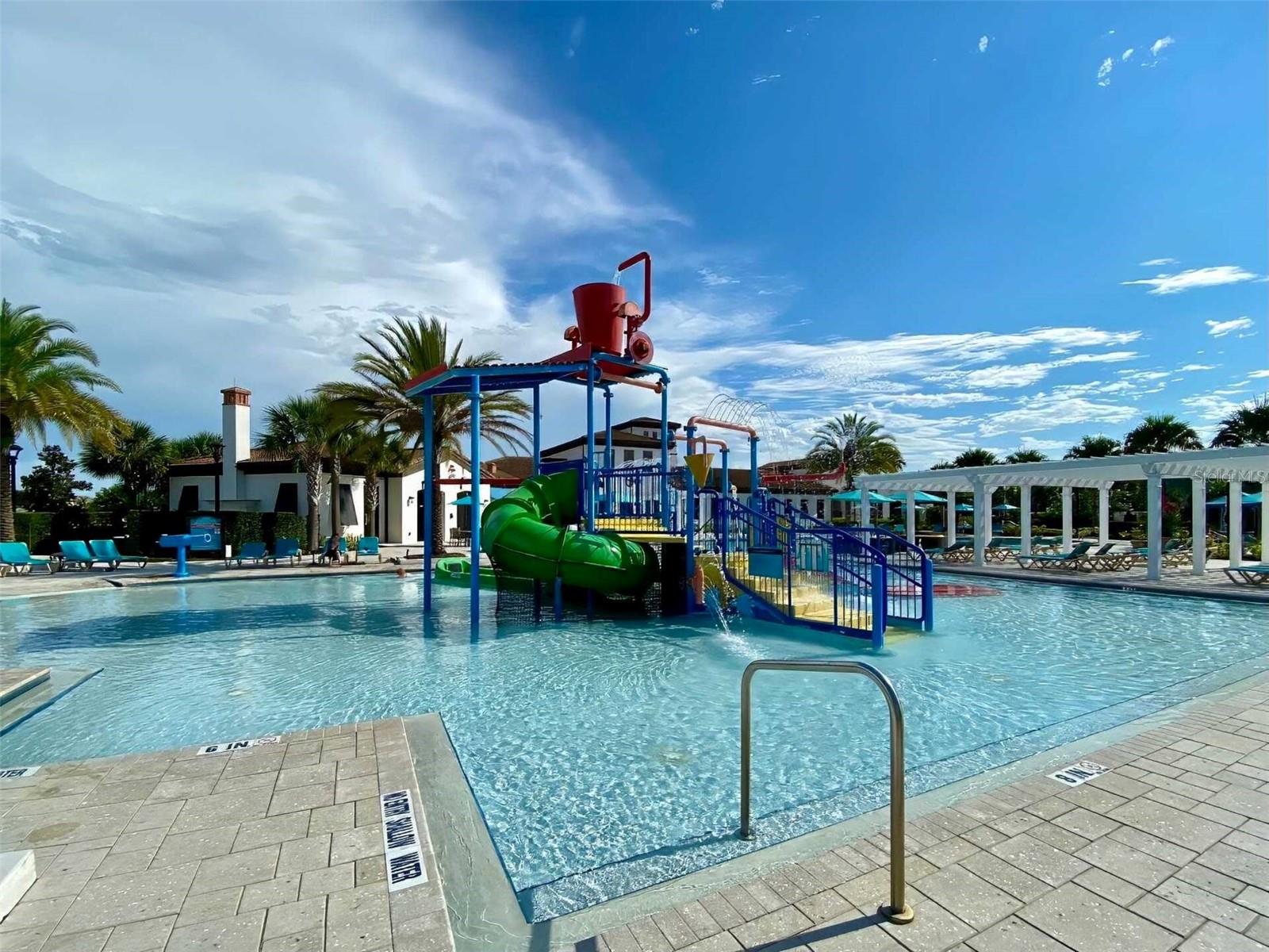 WINDSOR AT WESTSIDE - Residential