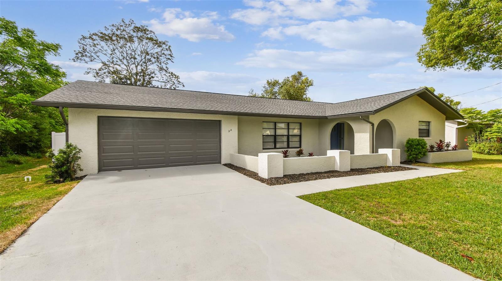 22 FELTER LANE