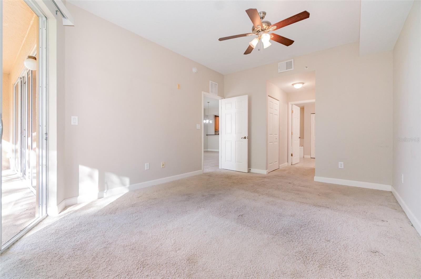 PROMENADE PH 01 - Residential