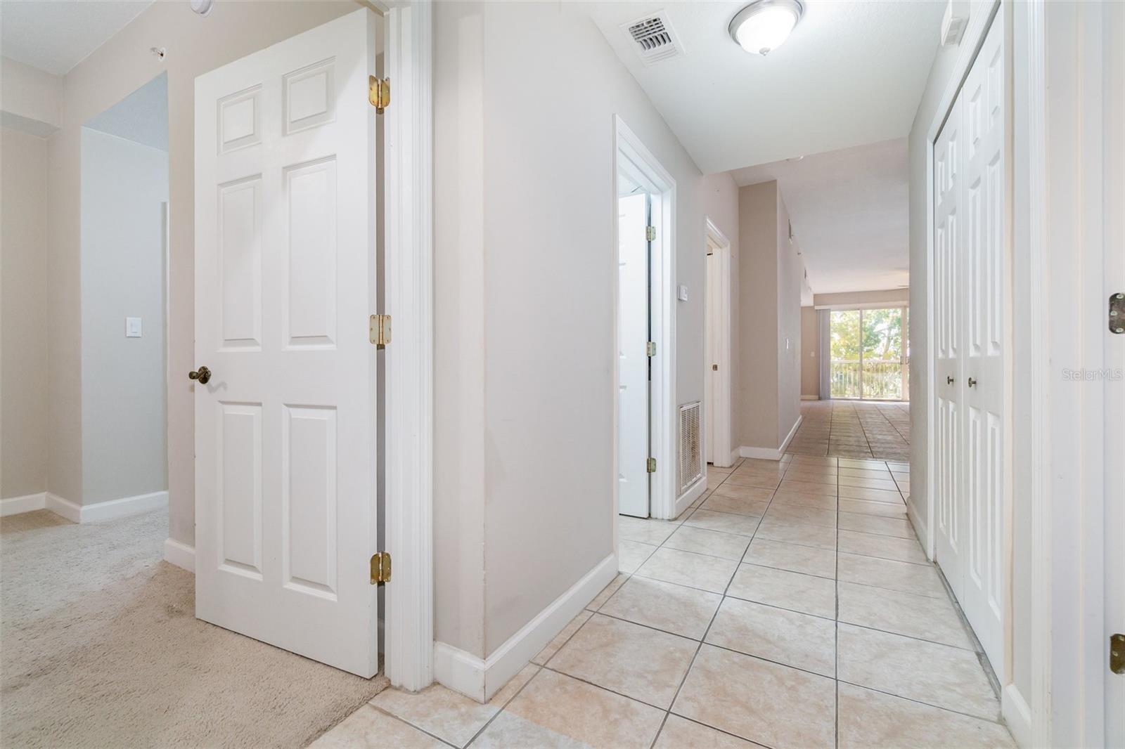 PROMENADE PH 01 - Residential