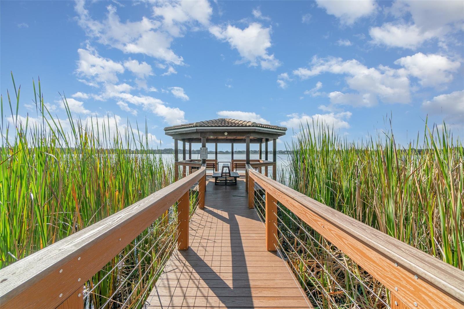 PROMENADE PH 01 - Residential