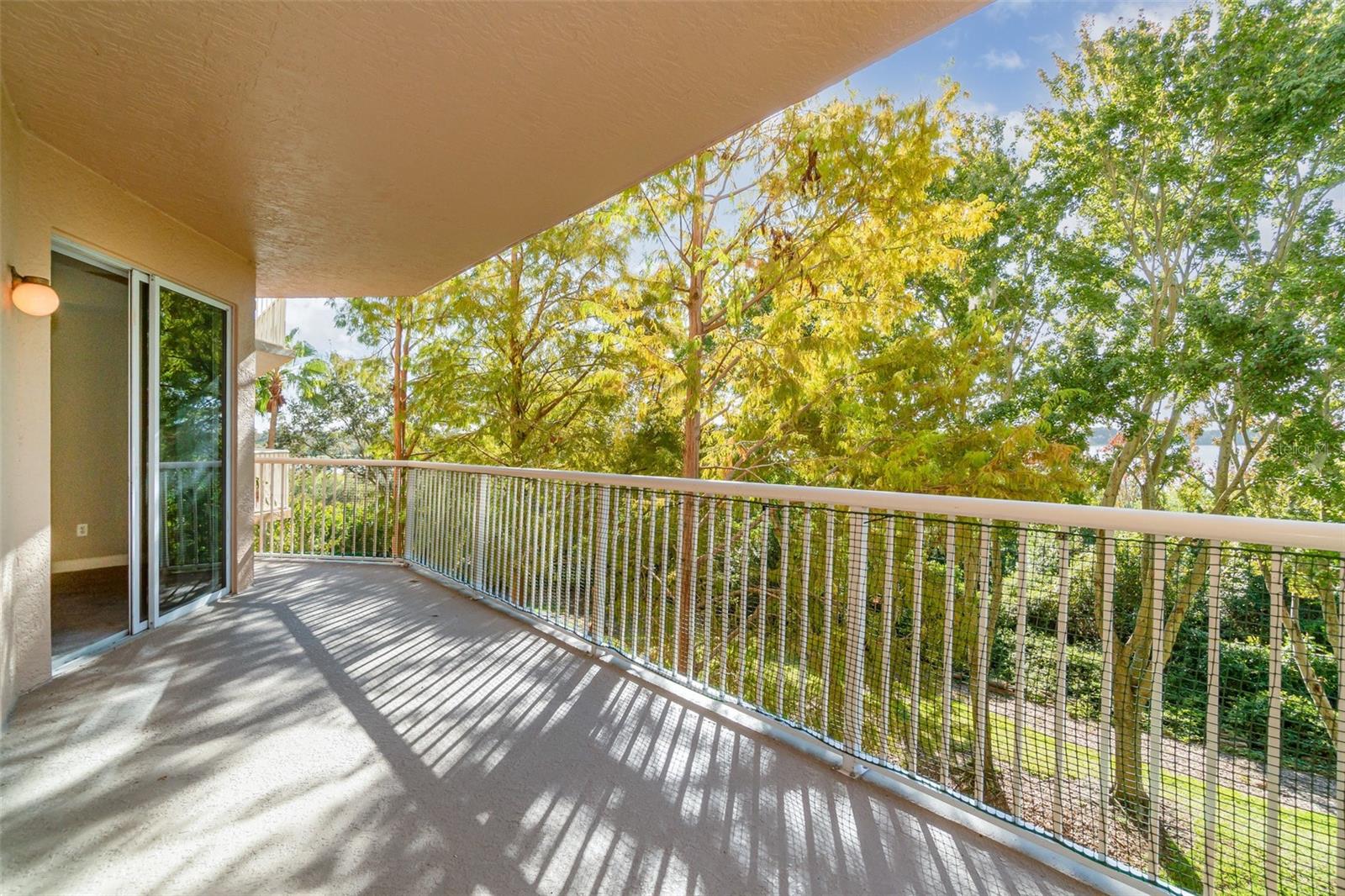 PROMENADE PH 01 - Residential