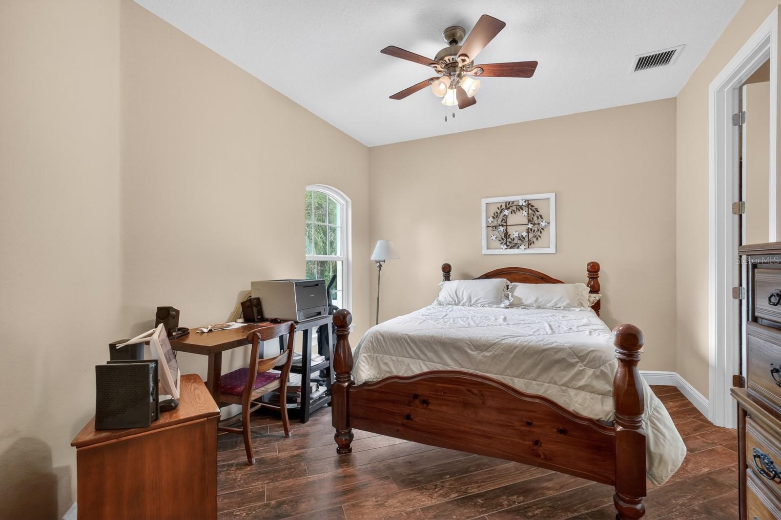 NORRIS DUPONT & GAUDRY GRANT - Residential