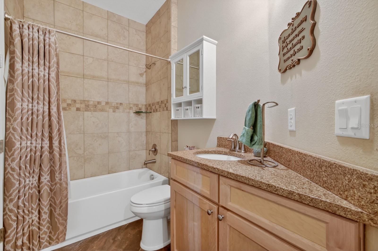 NORRIS DUPONT & GAUDRY GRANT - Residential