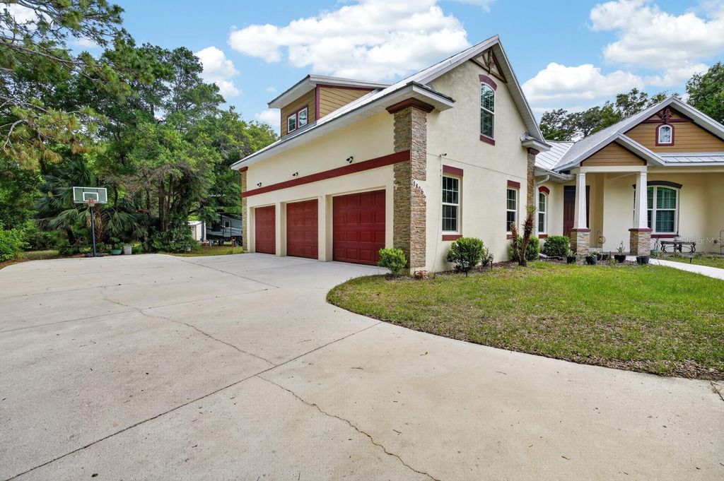 Photo of 1806 Glenwood Oaks Lane, Deland, FL 32720 (MLS # FC317906)