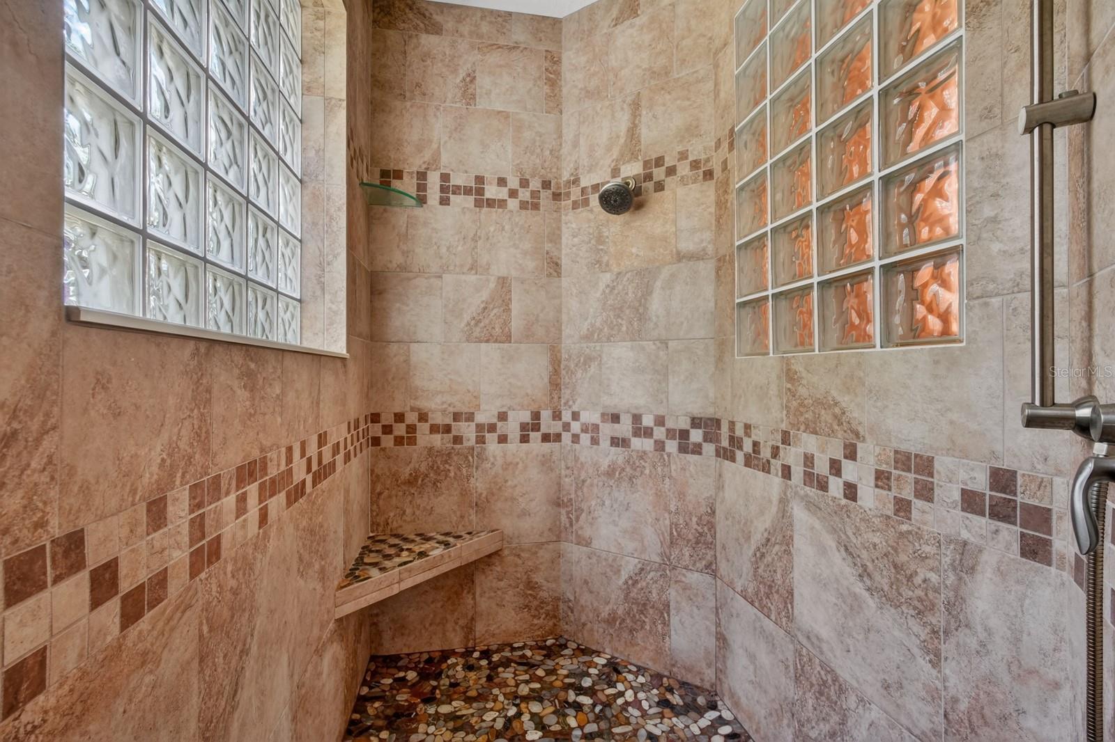 NORRIS DUPONT & GAUDRY GRANT - Residential