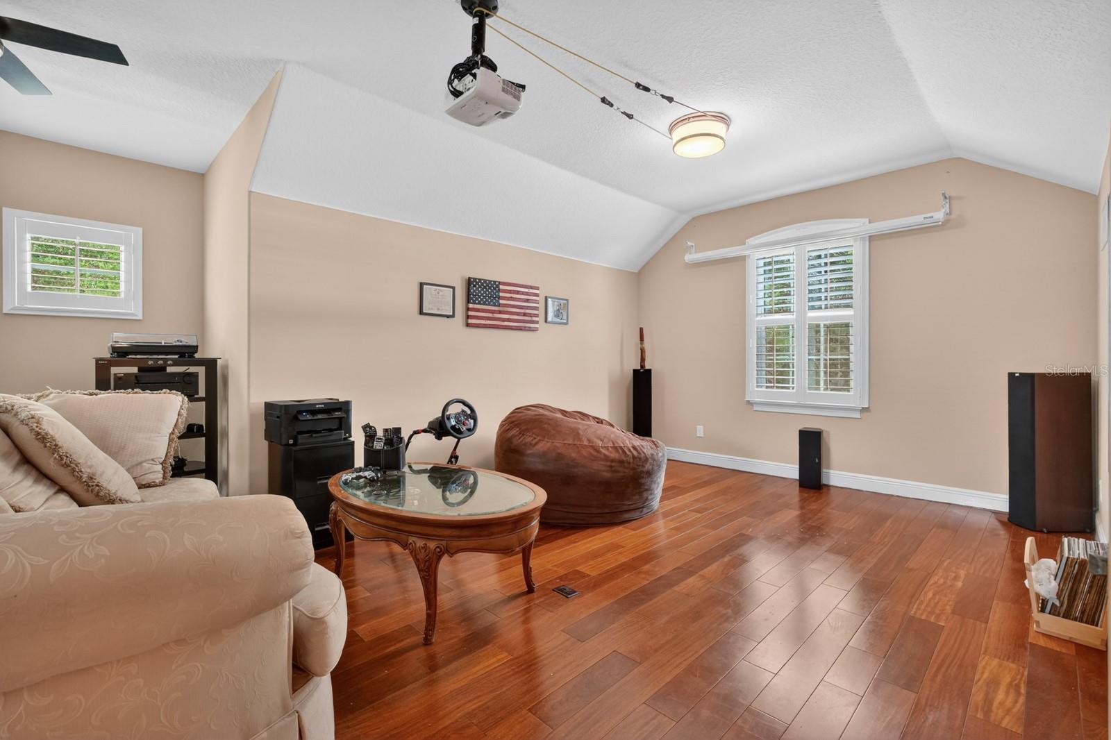 NORRIS DUPONT & GAUDRY GRANT - Residential