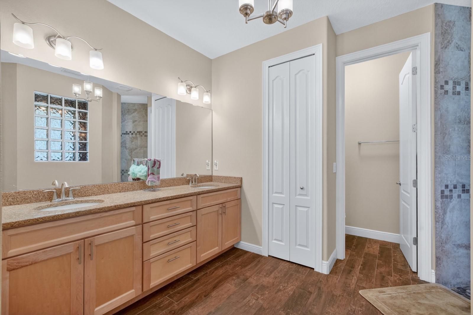 NORRIS DUPONT & GAUDRY GRANT - Residential