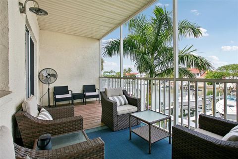 Townhouse in SAINT PETERSBURG FL 1109 PINELLAS BAYWAY 28.jpg