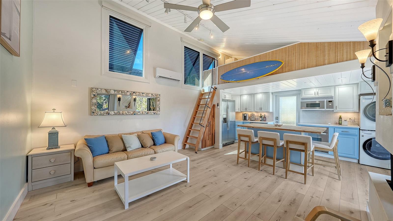 SANDY COVE - Residential