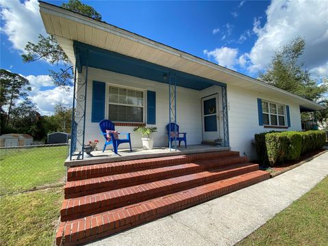 A home in LAKE CITY