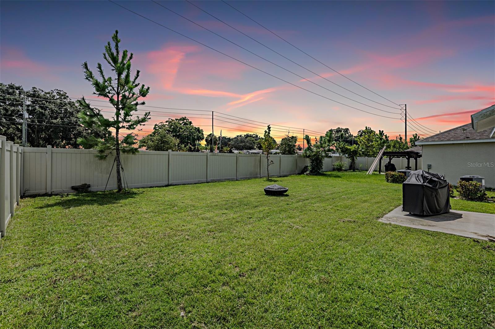 7864 BROAD POINTE DRIVE