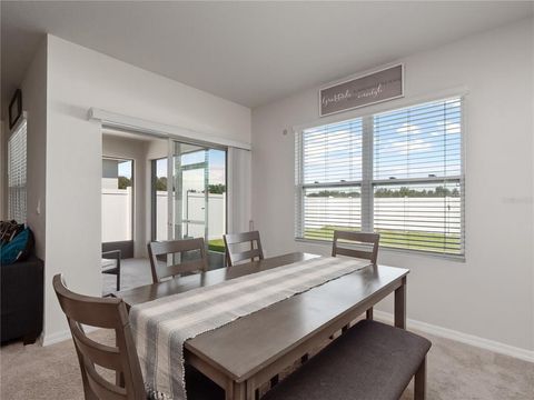 A home in WINTER HAVEN