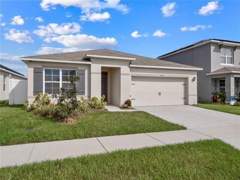 A home in WINTER HAVEN