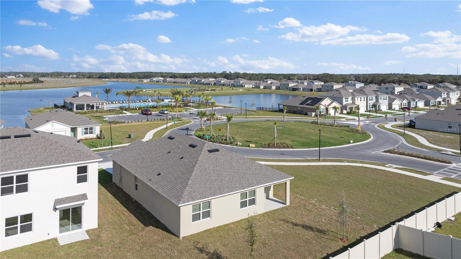 BUENA LAGO - Residential Lease