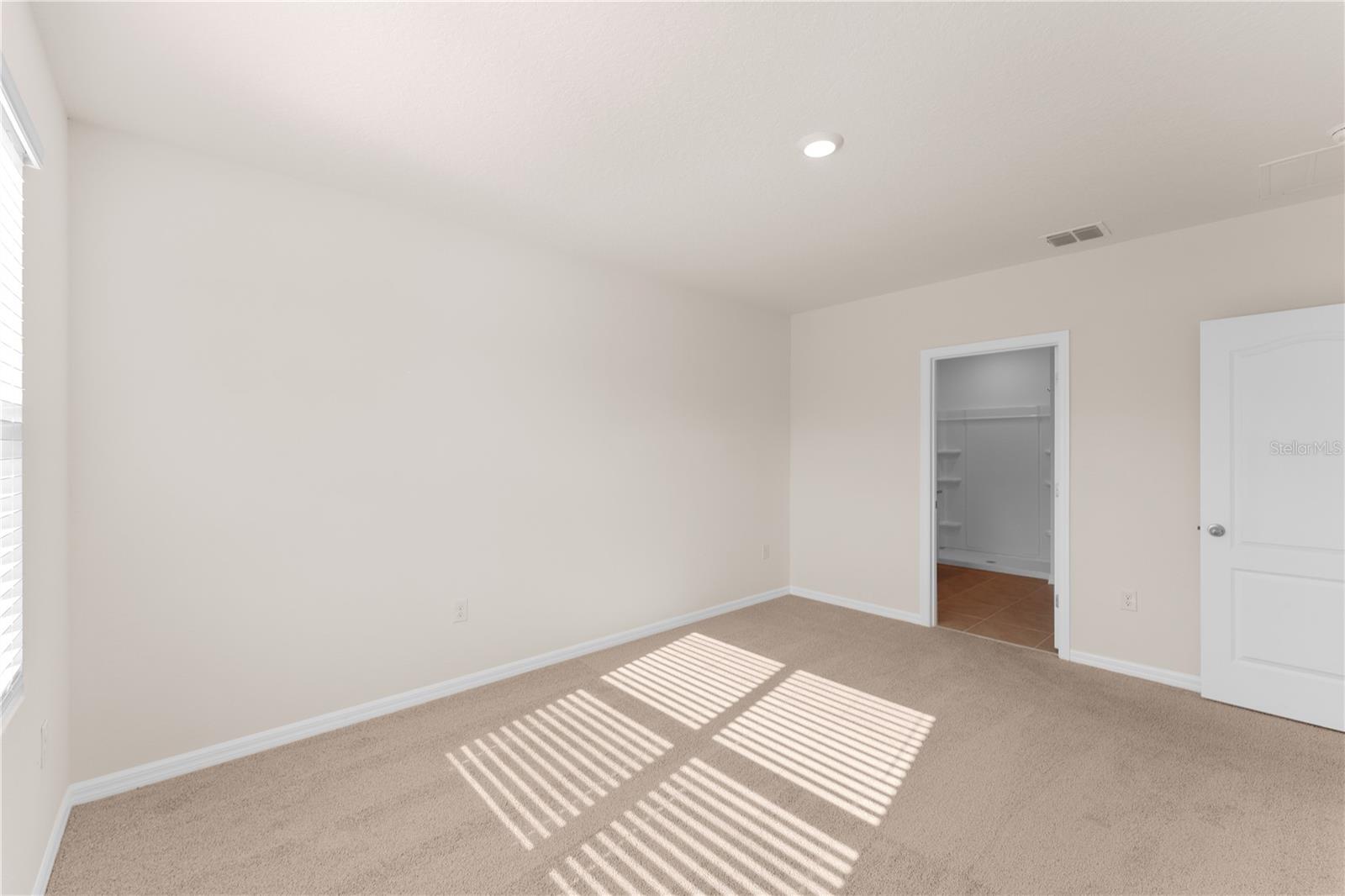 BUENA LAGO - Residential Lease