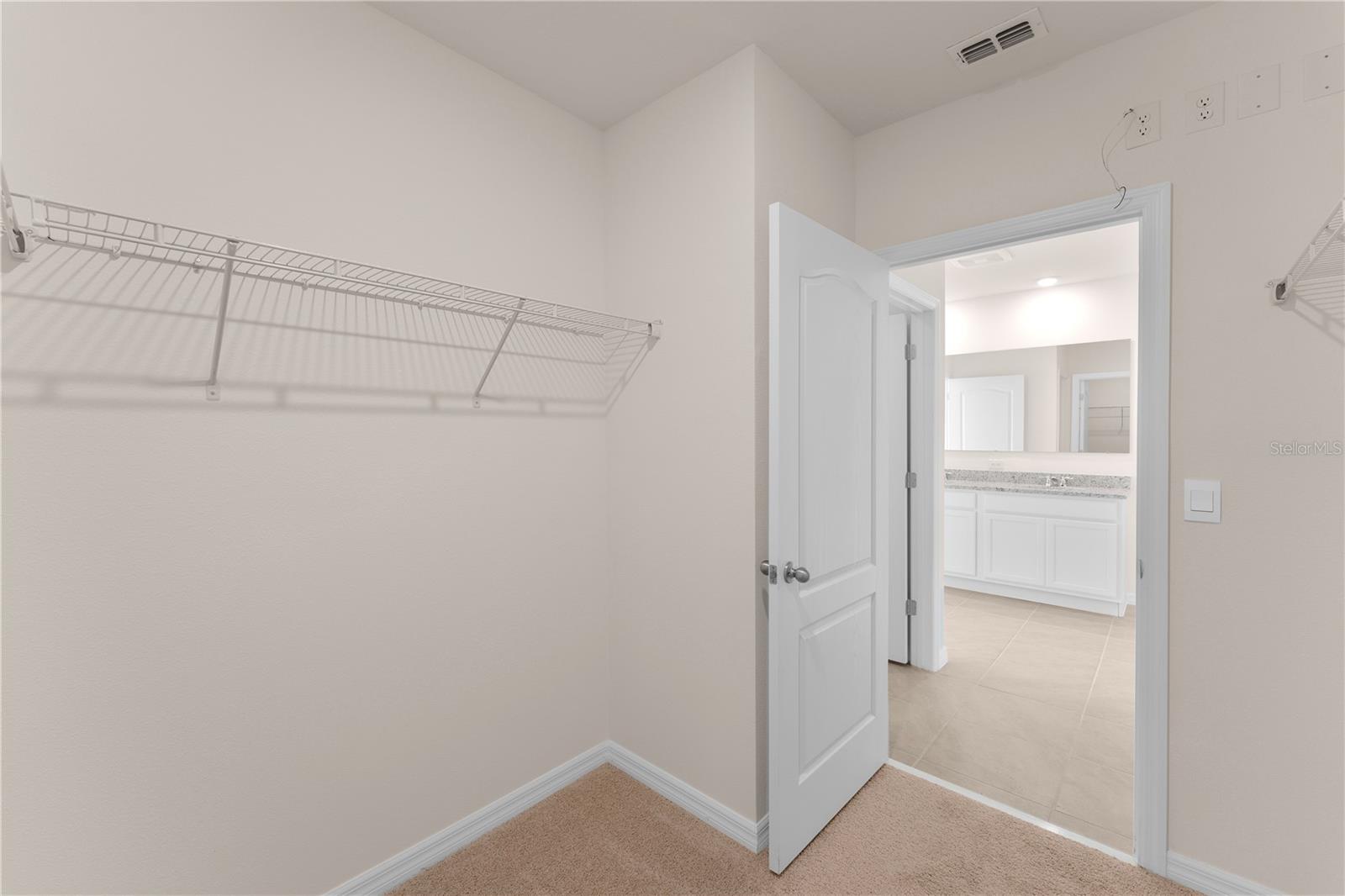 BUENA LAGO - Residential Lease