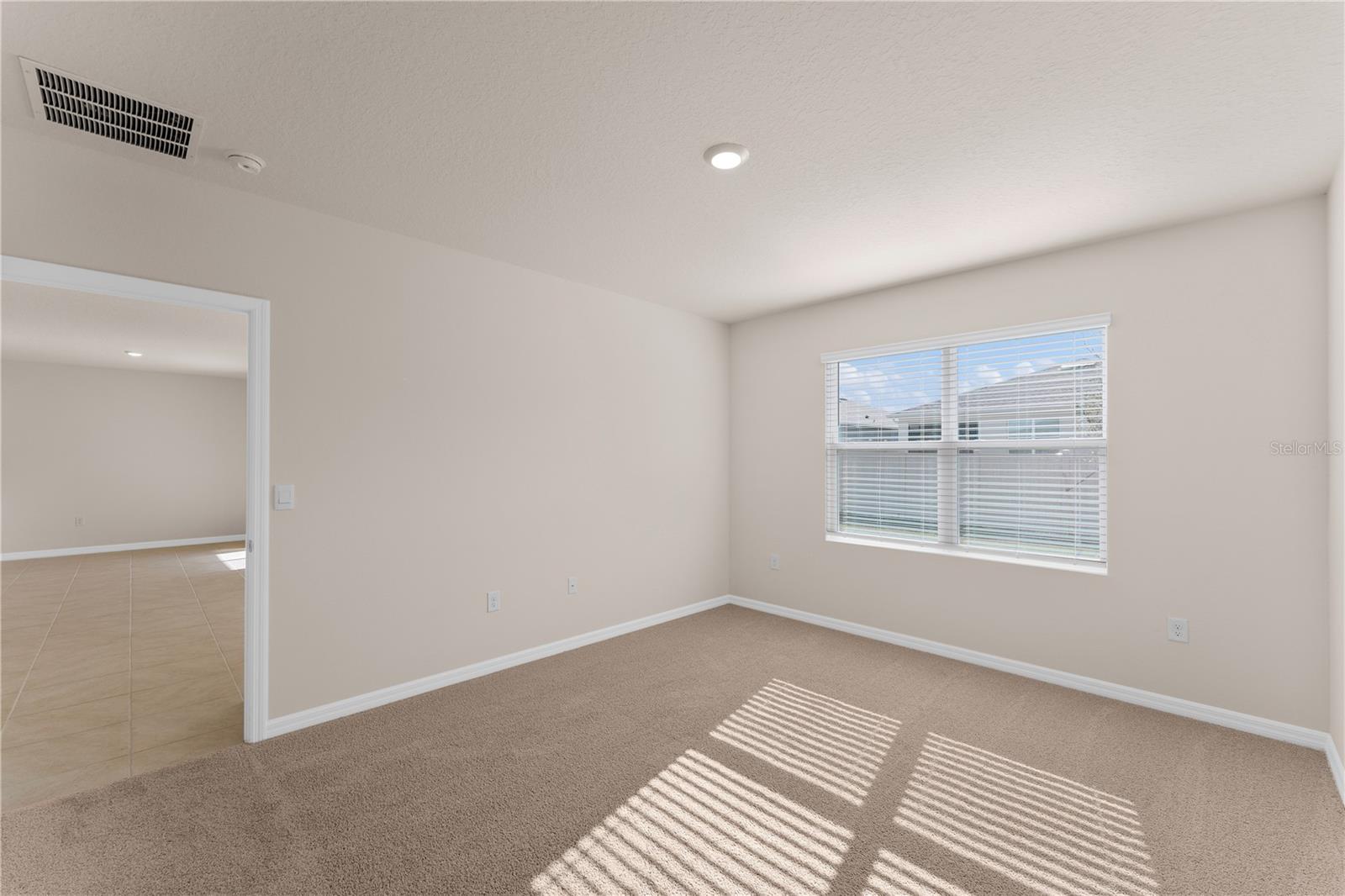 BUENA LAGO - Residential Lease