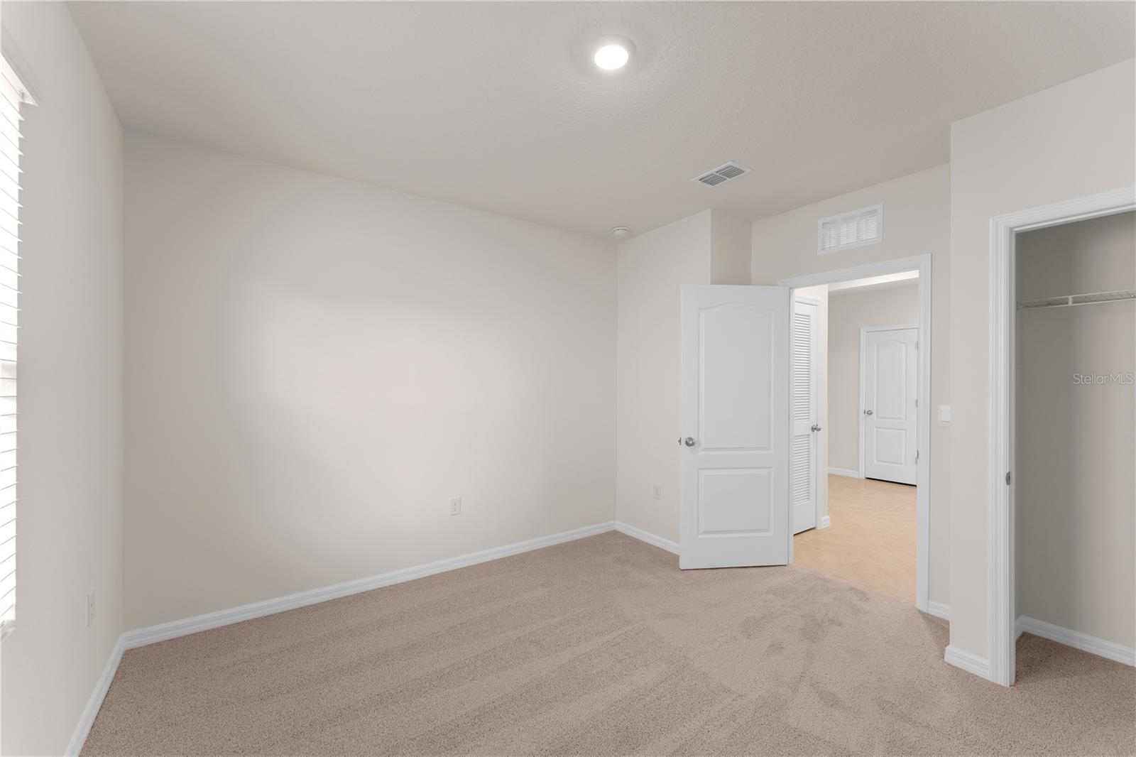 BUENA LAGO - Residential Lease