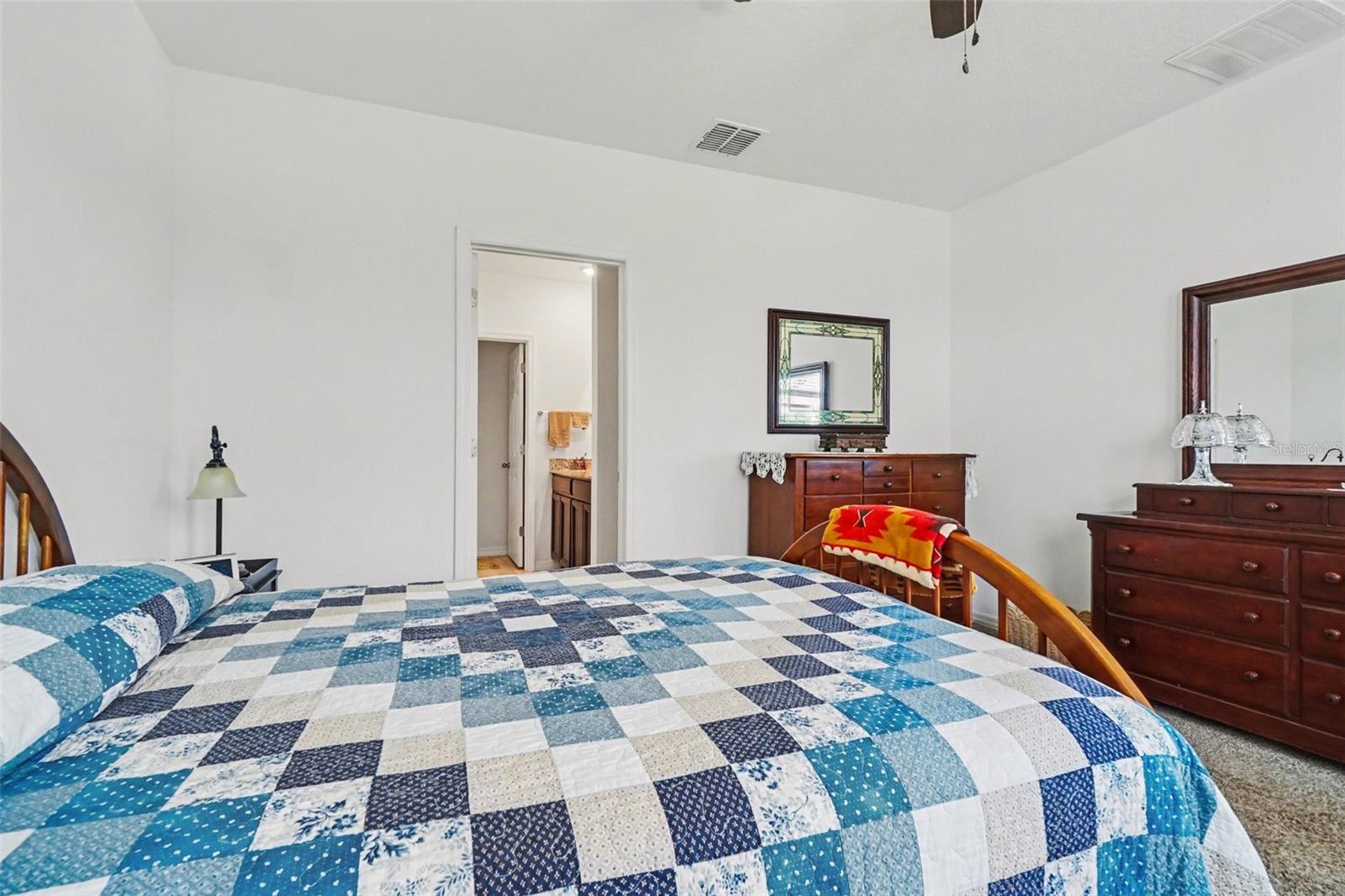 LAKE DENHAM ESTATES PH 1 - Residential