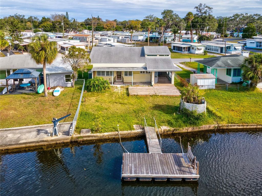 Photo of 5642 Riverview Drive, New Port Richey, FL 34652 (MLS # W7881338)