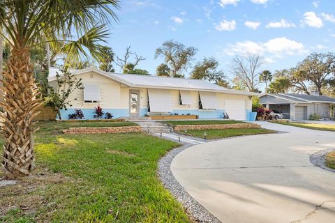 Photo of 1000 Faulkner Street, New Smyrna Beach, FL 32168 (MLS # NS1087167)