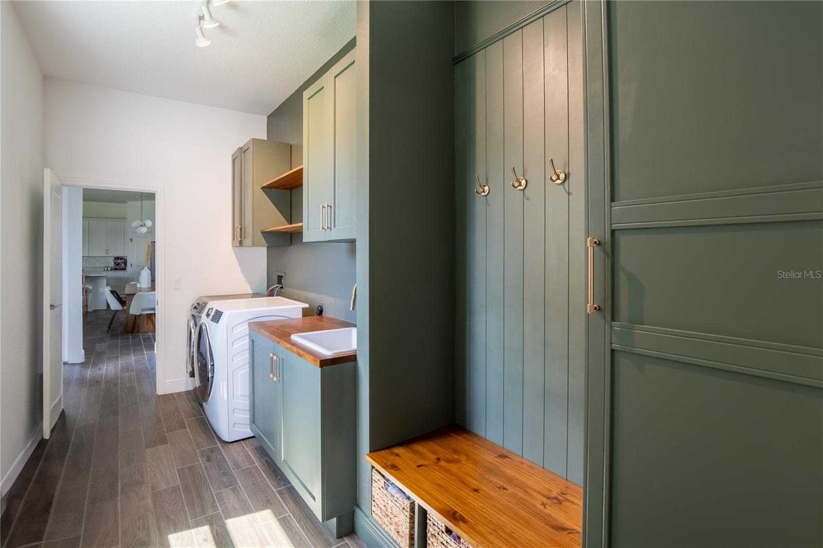 WINDING BAY PH 1B - Residential