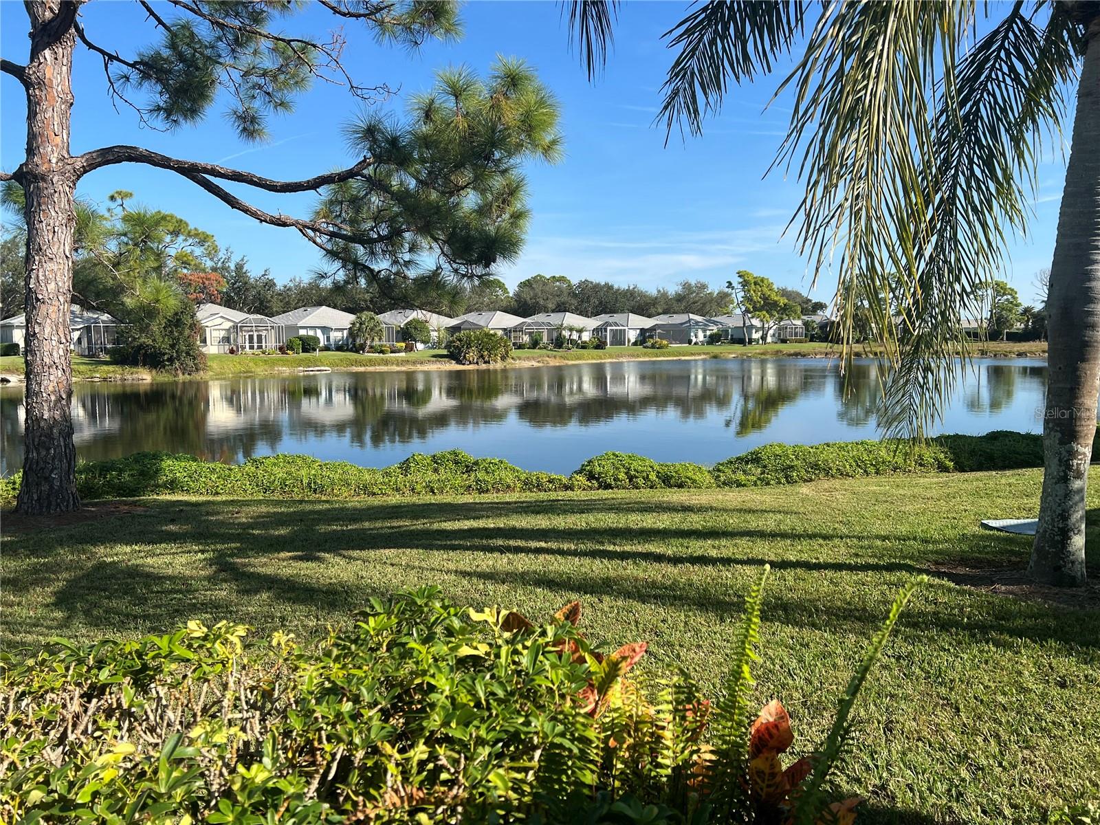 PATIOS 01 ST ANDREWS PARK AT PLANTATION - Residential