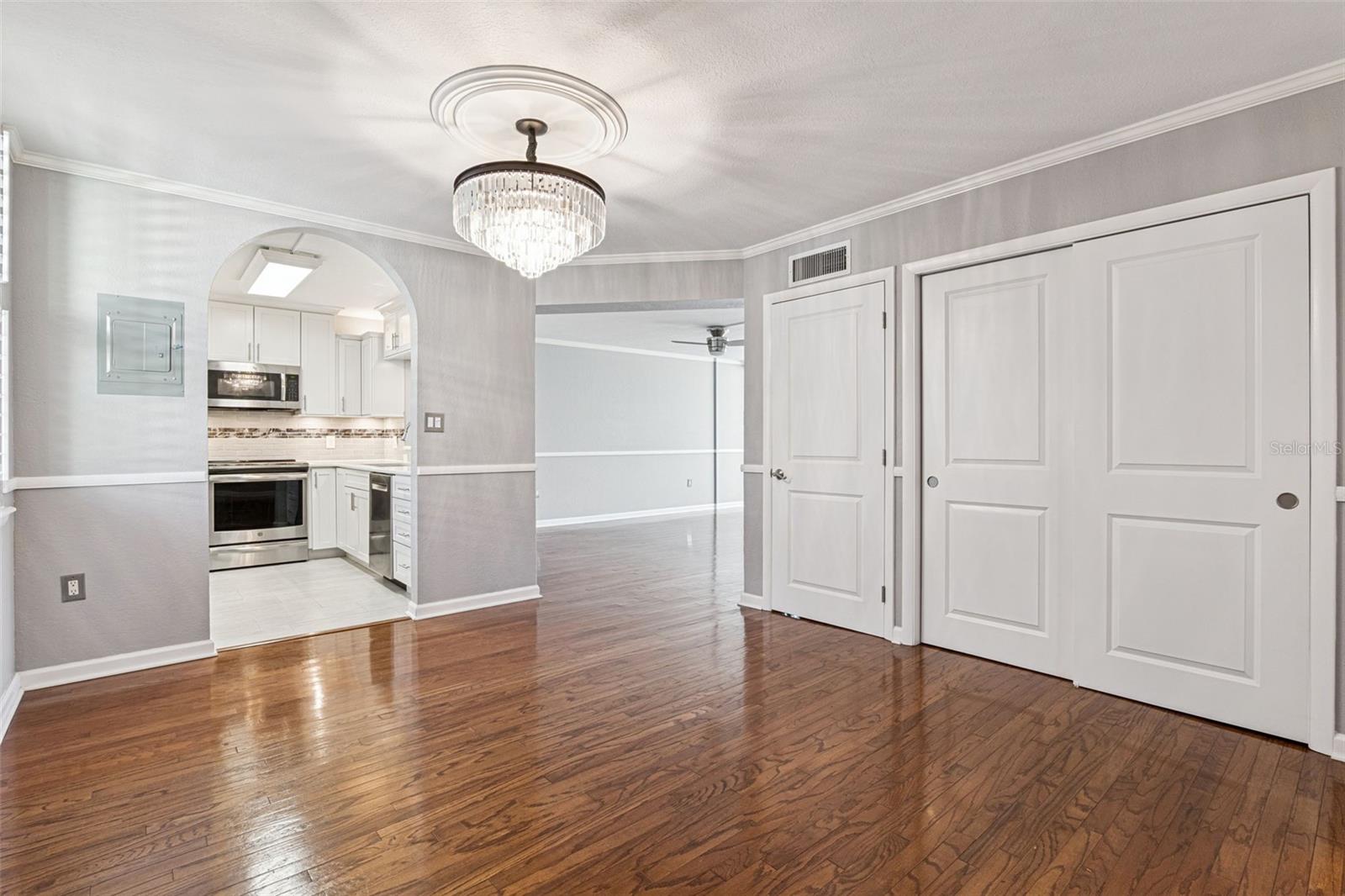 LAKE VIRGINIA CONDO - Residential