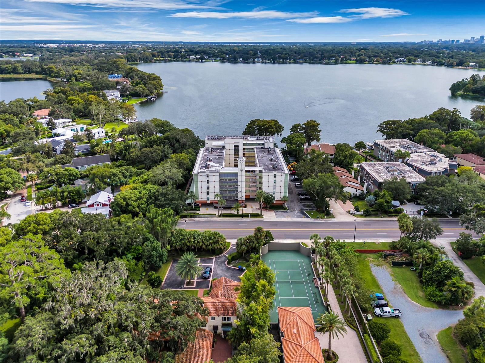 690 OSCEOLA AVENUE 503