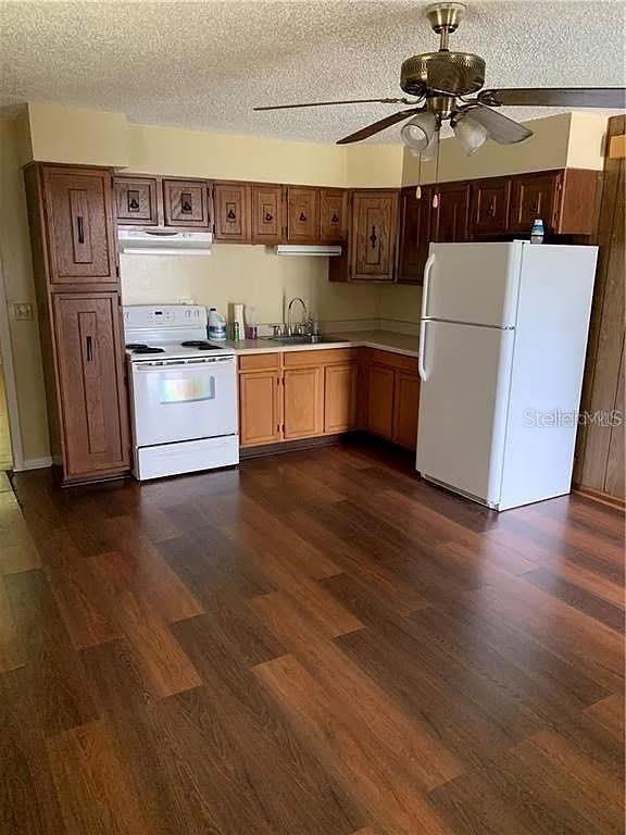 CITY ZEPHYRHILLS - Residential Lease
