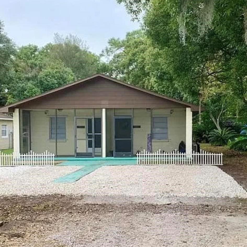 CITY ZEPHYRHILLS - Residential Lease