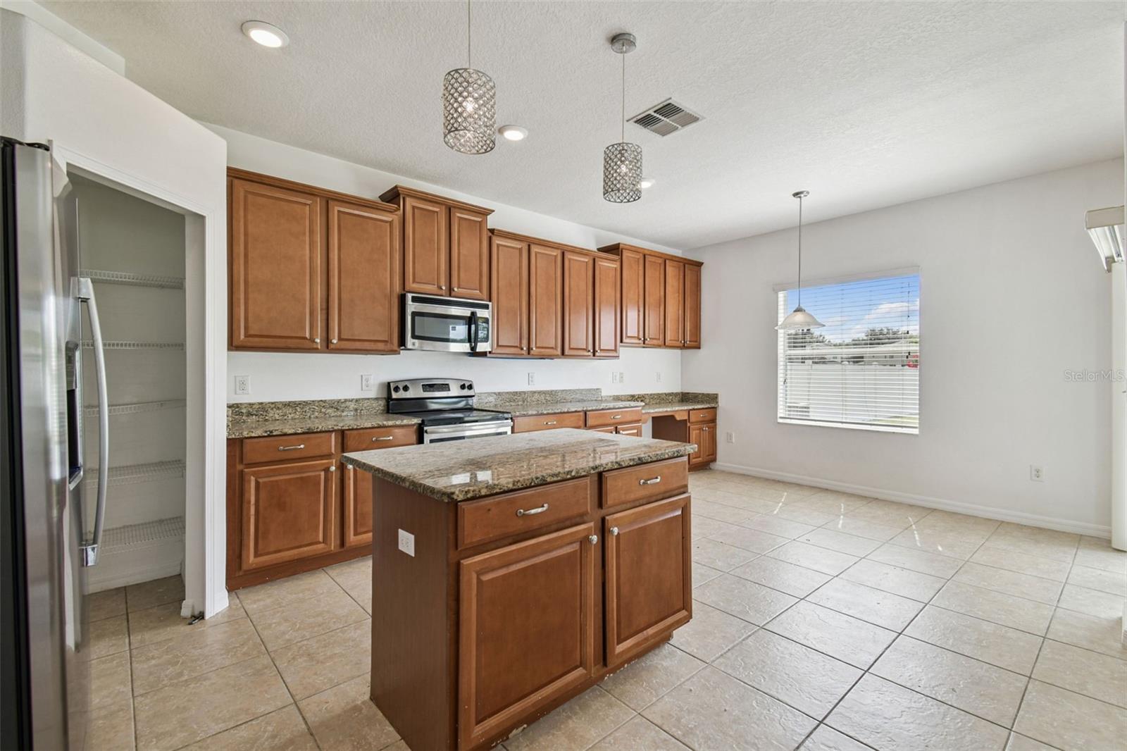 CONCORD STN PH 2 UN A SEC 3 - Residential Lease