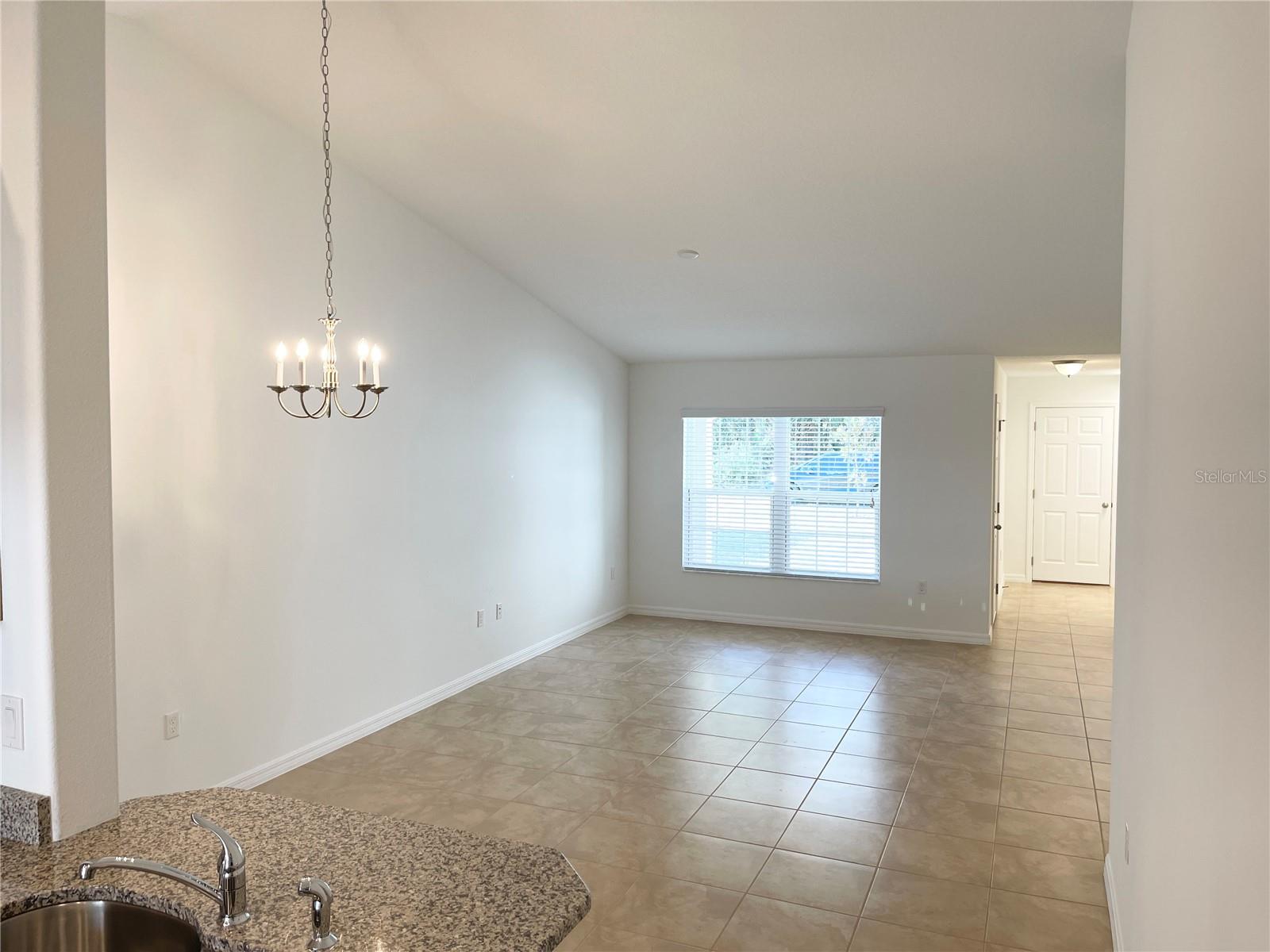 19 PONDEROSA LANE
