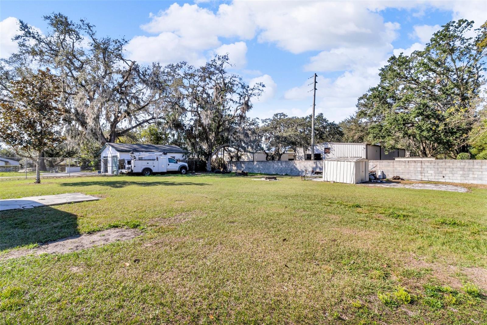 UNPLATTED - Residential