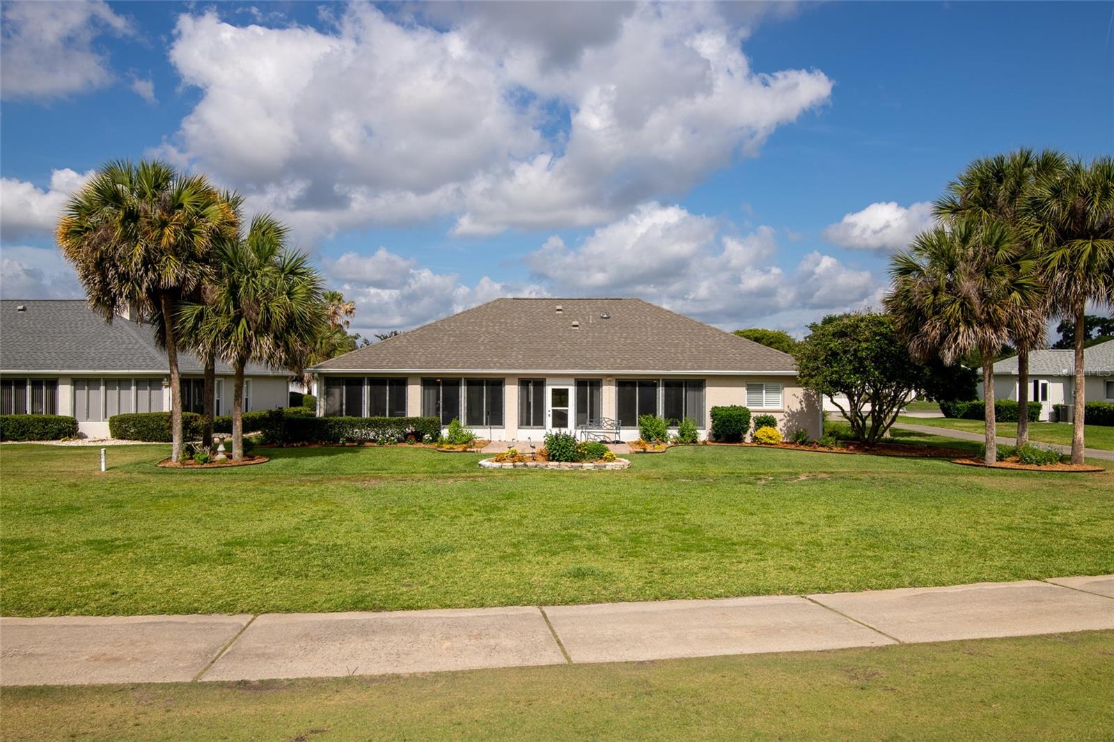 OCALA PALMS GOKF & COUNTRY CLUB - Residential