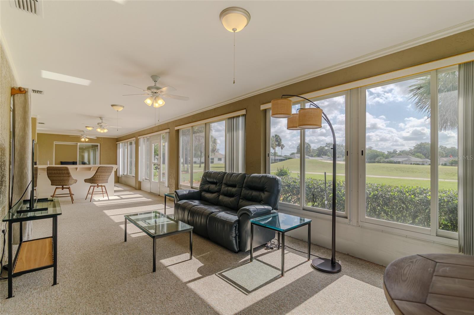 OCALA PALMS GOKF & COUNTRY CLUB - Residential