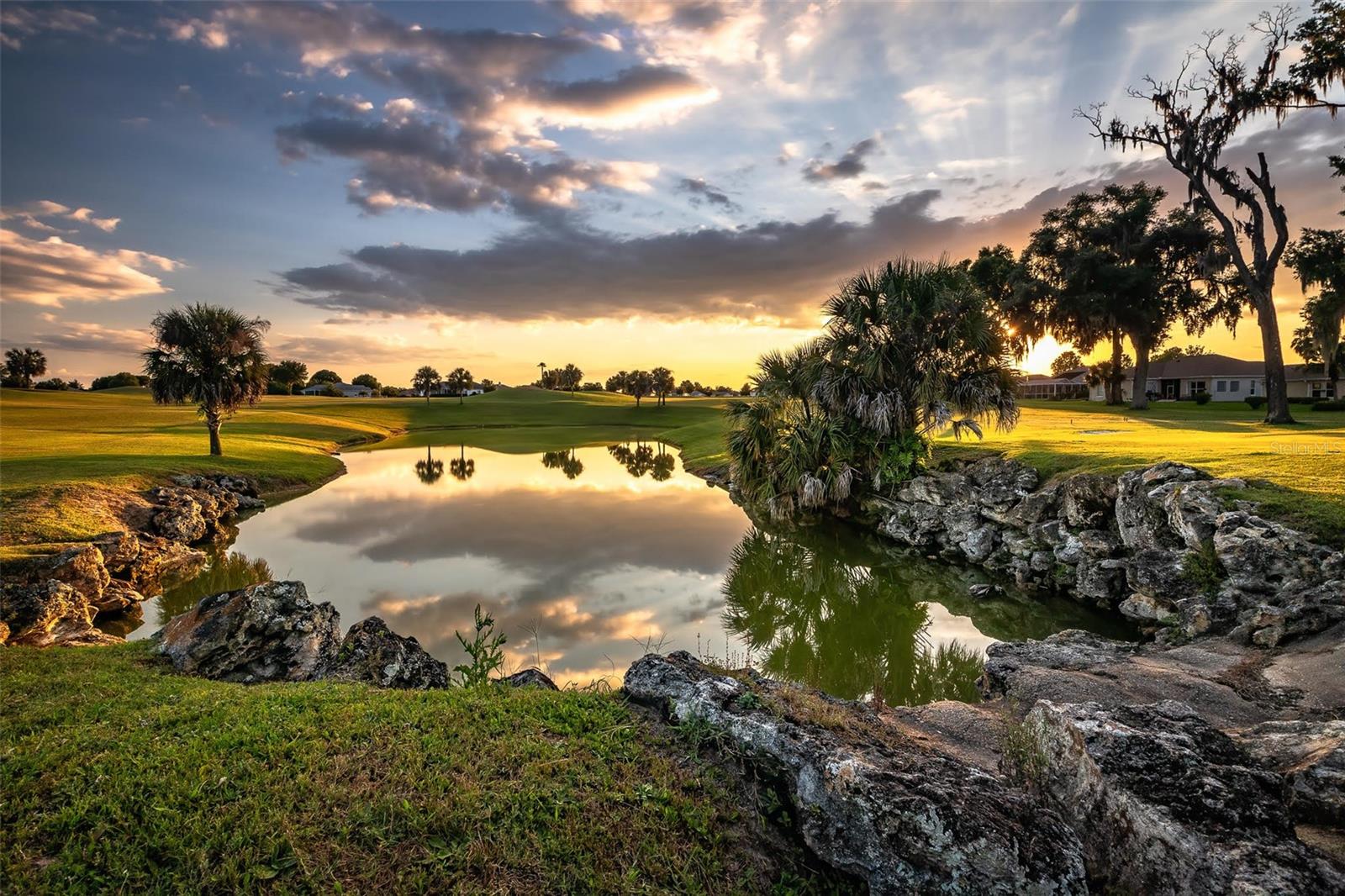 OCALA PALMS GOKF & COUNTRY CLUB - Residential