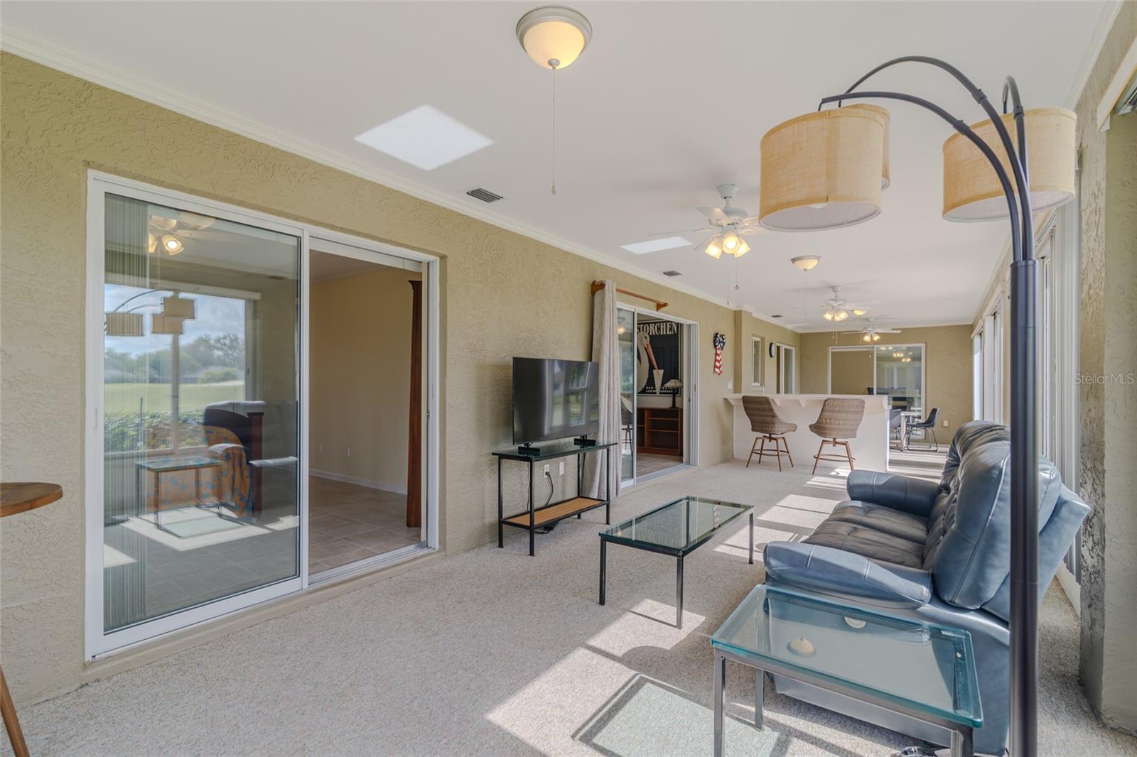 OCALA PALMS GOKF & COUNTRY CLUB - Residential