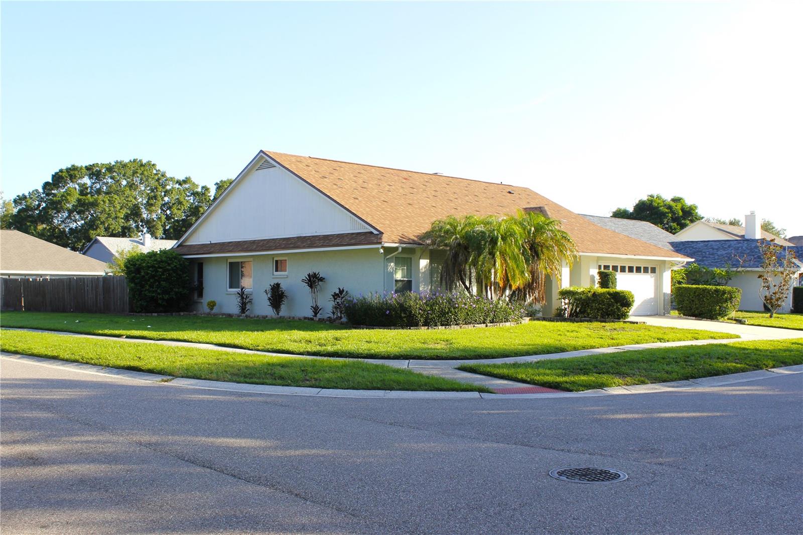 1913 FIRETHORN COURT