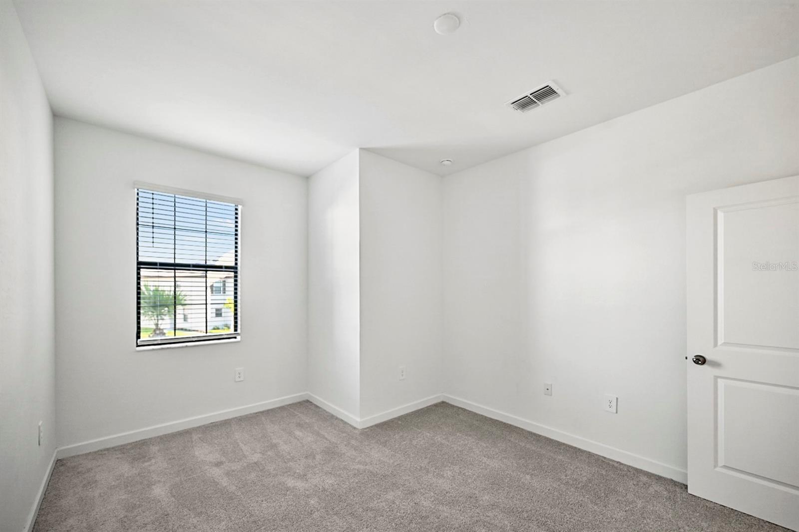 LORRAINE LAKES PH IIA - Residential Lease