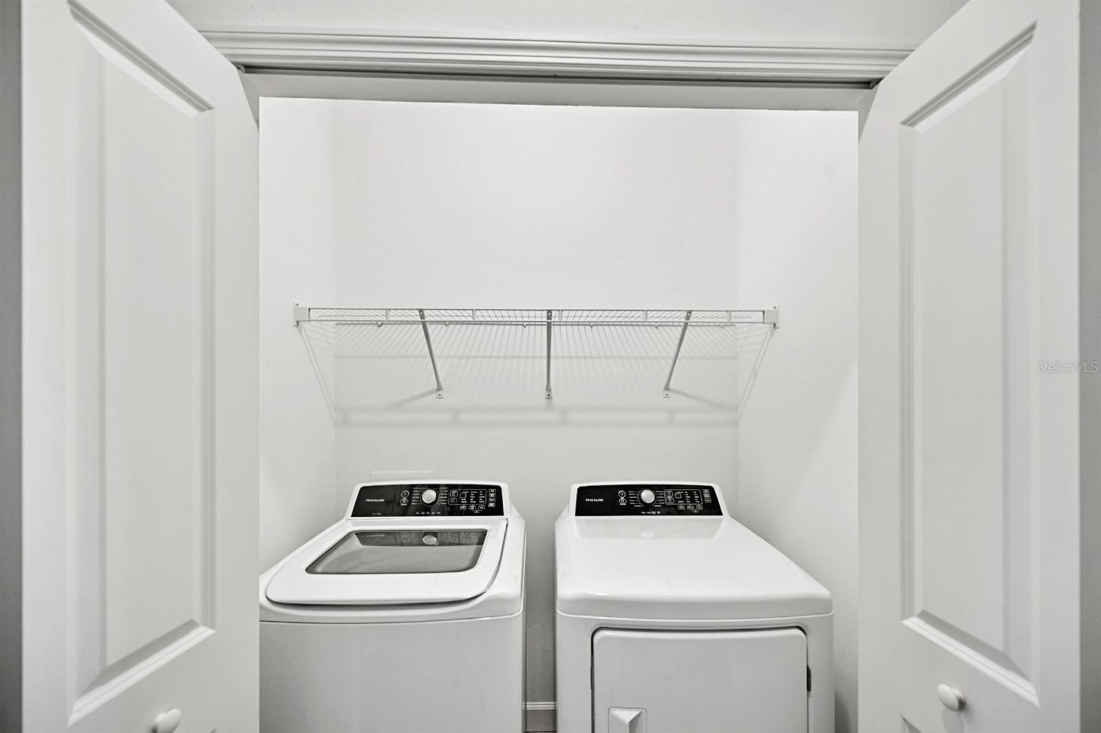 LORRAINE LAKES PH IIA - Residential Lease