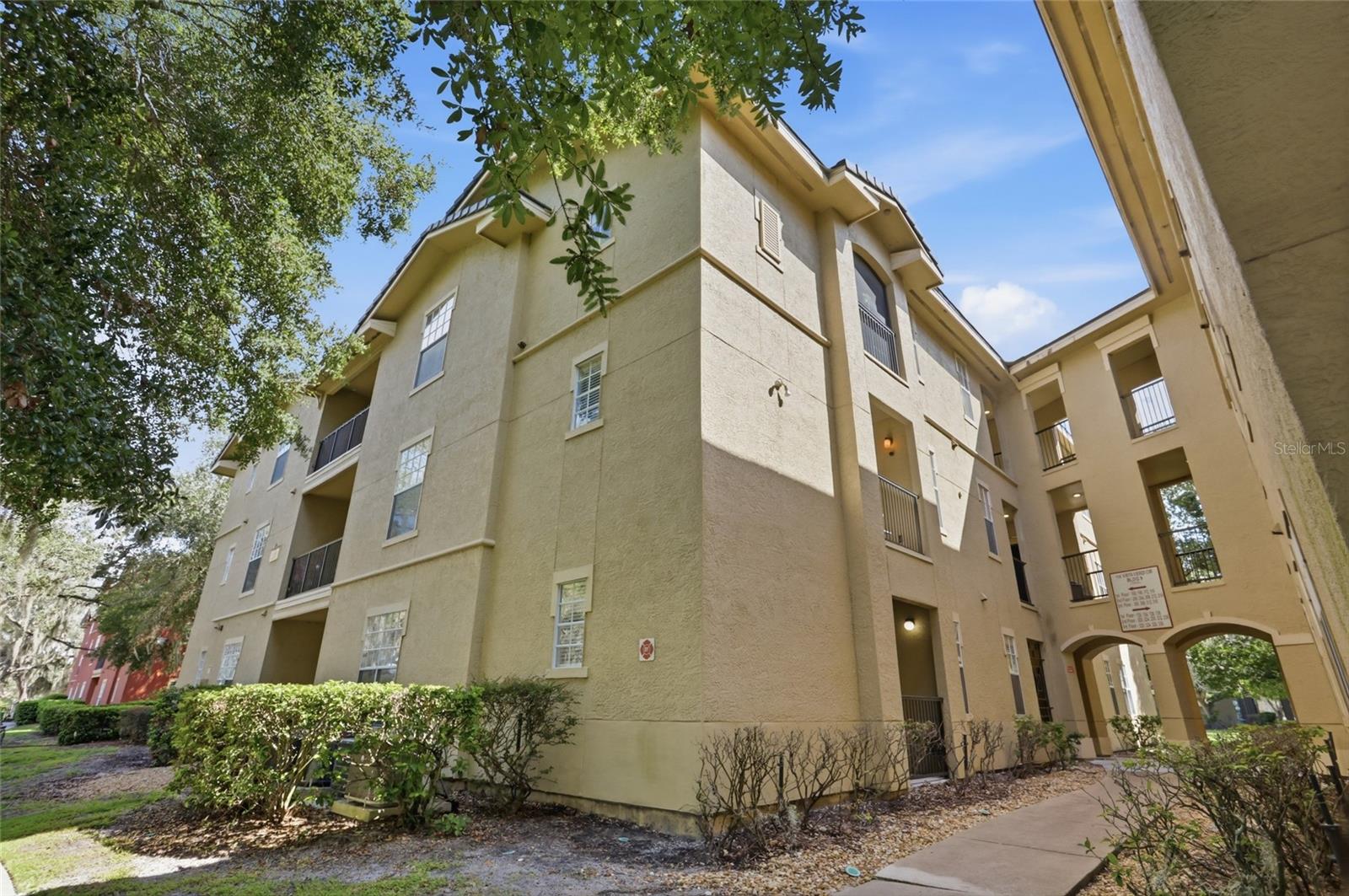 114 VISTA VERDI CIRCLE 112