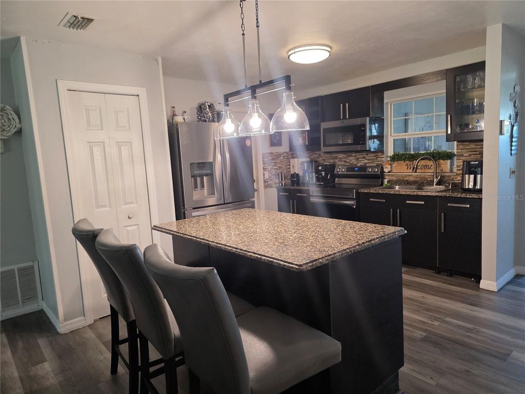 Photo of 5662 Marvell Avenue, Orlando, FL 32839 (MLS # O6374876)