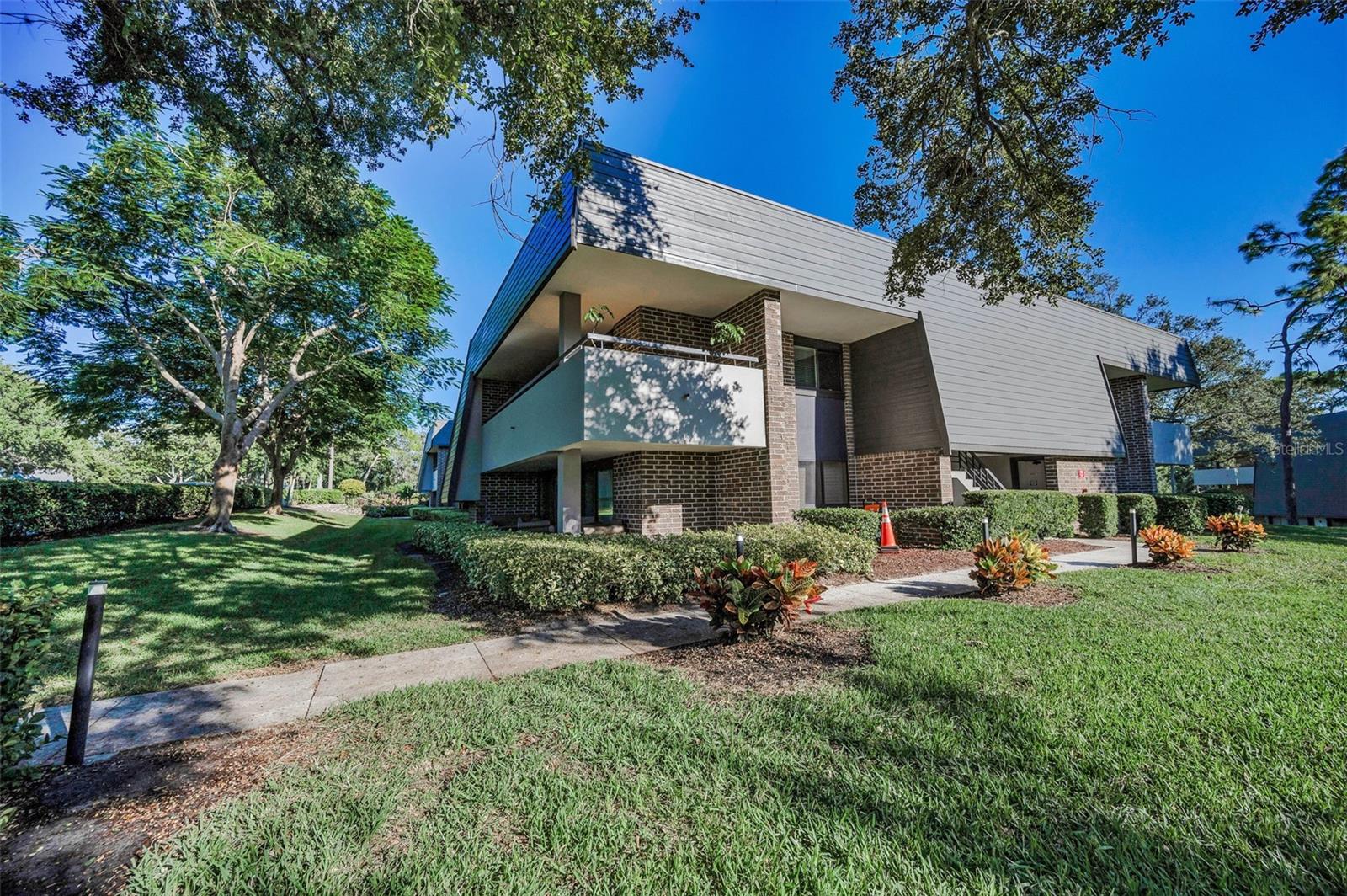 INNISBROOK - Residential